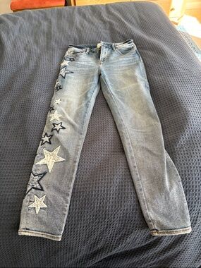 DRIFTWOOD  Blue Skinny Jeans with Star Appliqués 25x28